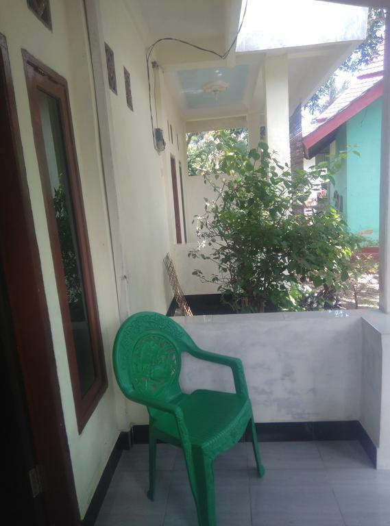 Pedek Homestay Прая Екстериор снимка