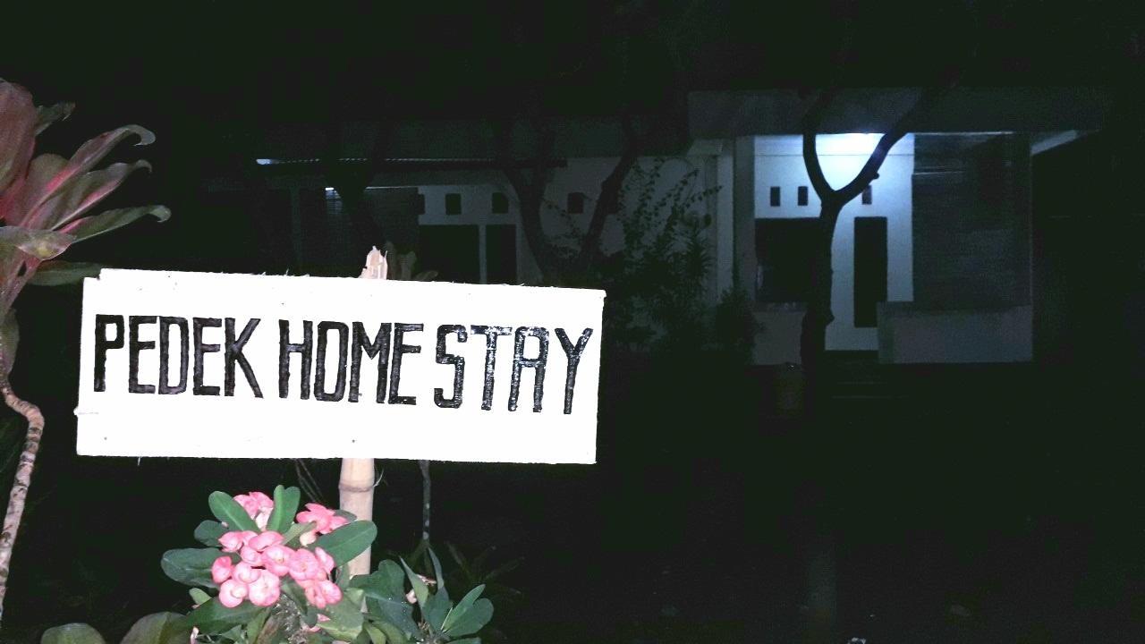 Pedek Homestay Прая Екстериор снимка